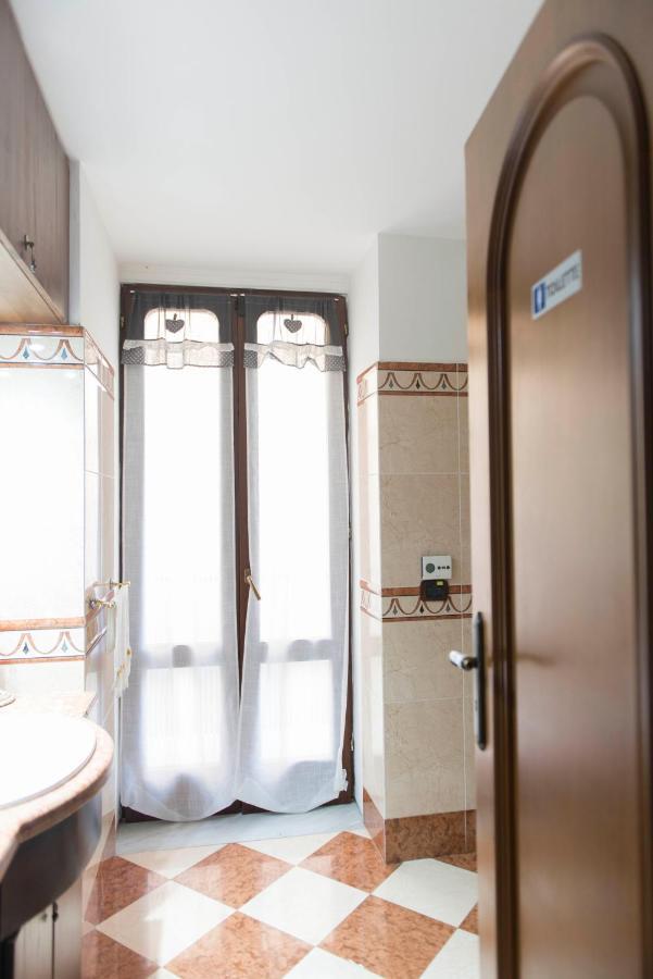 Laetitia Guest House32 Aversa Zewnętrze zdjęcie